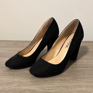 JustFab Classic Black Heels